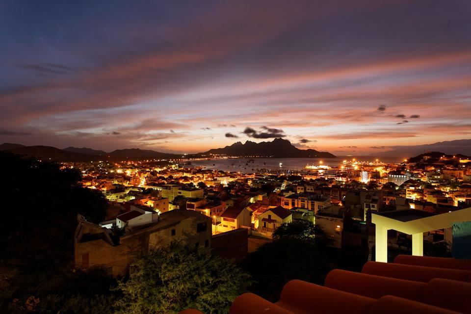 Casa Comba Bed & Breakfast Mindelo Exterior foto