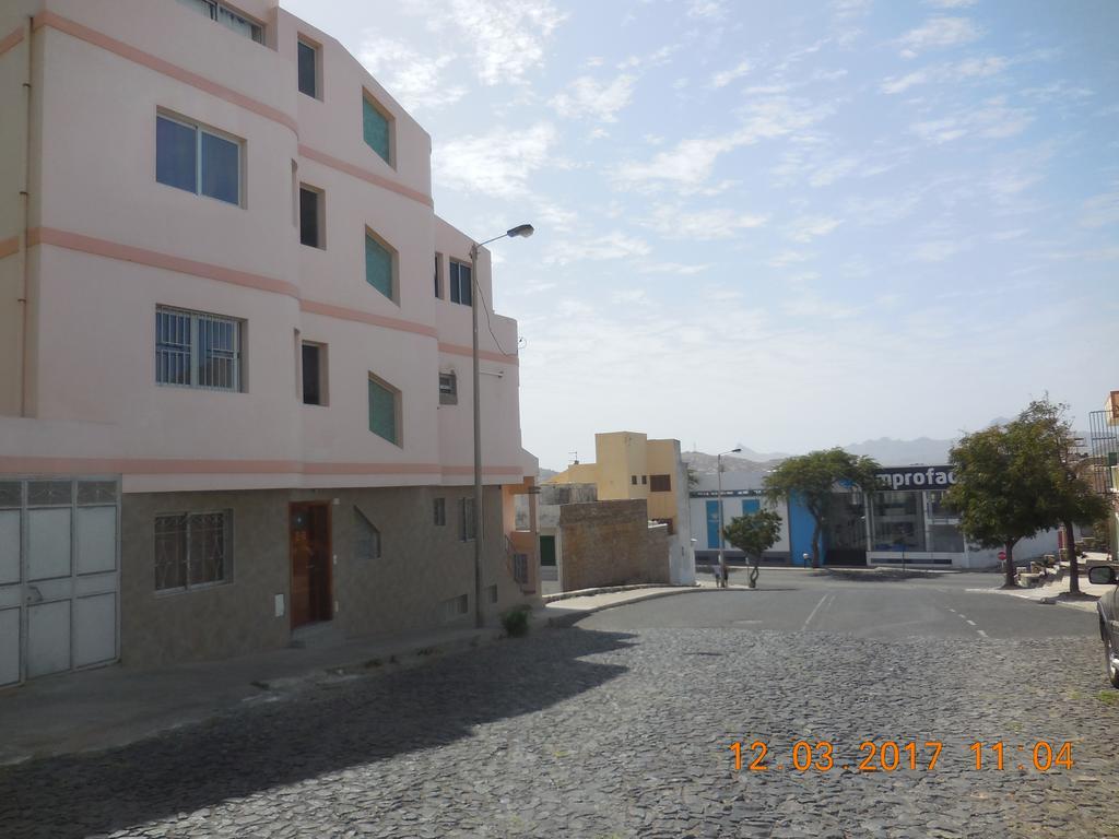 Casa Comba Bed & Breakfast Mindelo Exterior foto