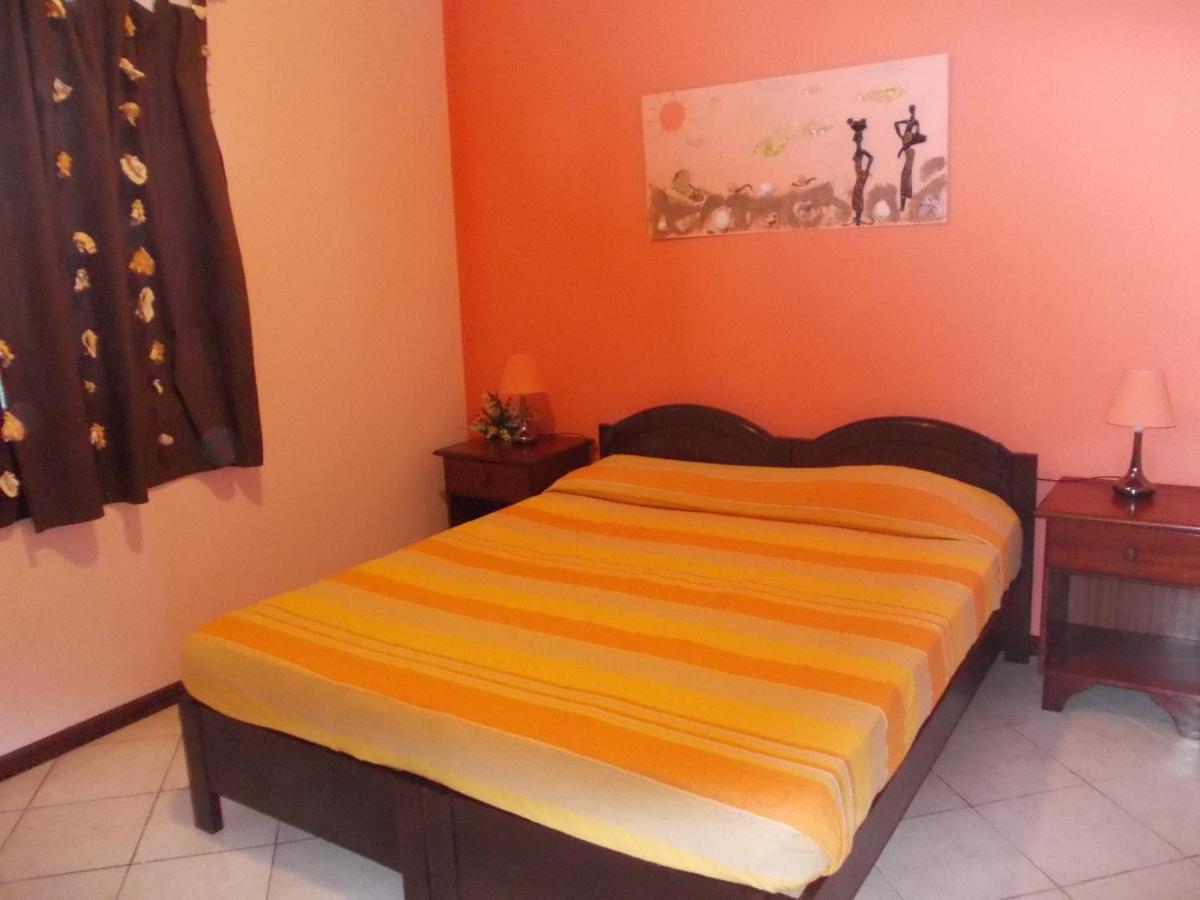 Casa Comba Bed & Breakfast Mindelo Exterior foto